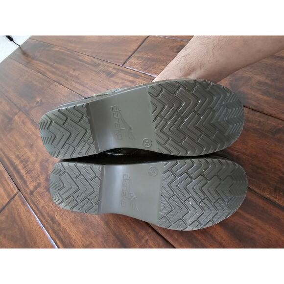 Dansko Professional Clogs Women's Size 36 EU and 5.5 US Camo - Picture 3 of 3